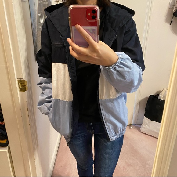 Brandy Melville Tri Colour Jacket - Picture 2 of 5